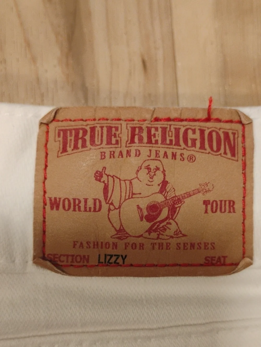 ✨ True Religion Lizzy Women's Capri Pants – Size 28 ✨